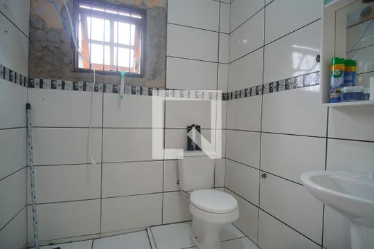 Banheiro de casa à venda com 2 quartos, 56m² em Scharlau, São Leopoldo