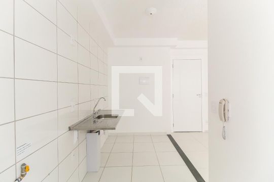 Cozinha de apartamento para alugar com 2 quartos, 42m² em Jardim Brasília (zona Leste), São Paulo
