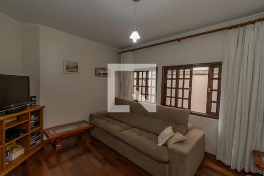 Sala de TV de casa à venda com 4 quartos, 300m² em Parque Alto Taquaral, Campinas