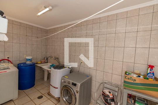 Área de Serviço de casa à venda com 4 quartos, 300m² em Parque Alto Taquaral, Campinas