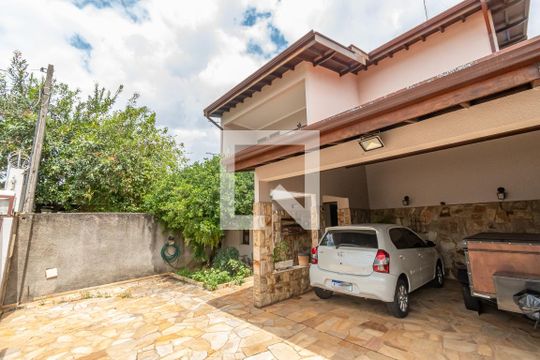 Garagem de casa à venda com 4 quartos, 300m² em Parque Alto Taquaral, Campinas