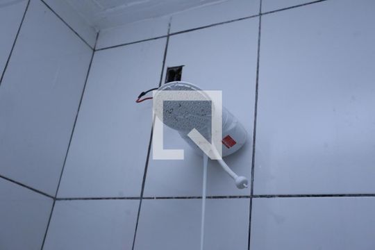 Banheiro de casa para alugar com 2 quartos, 68m² em Ceilândia Norte (ceilândia), Brasília