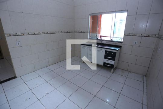 Cozinha  de casa para alugar com 2 quartos, 68m² em Ceilândia Norte (ceilândia), Brasília