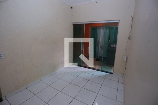 Casa para alugar com 2 quartos, 68m² em Ceilândia Norte (ceilândia), Brasília
