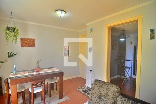 Sala de apartamento à venda com 2 quartos, 49m² em Mato Grande, Canoas