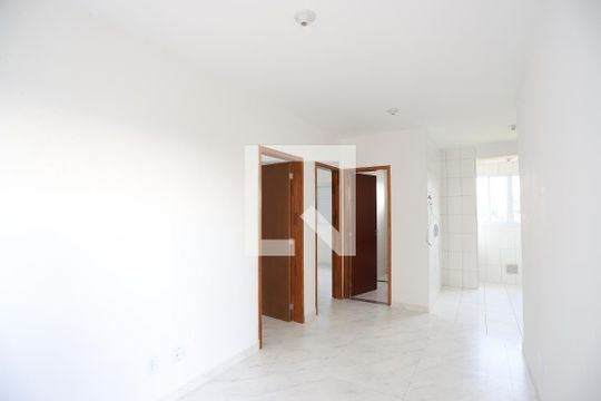 Sala de apartamento para alugar com 2 quartos, 48m² em Jardim Casa Branca, Suzano