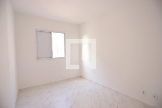 Quarto 2 de apartamento para alugar com 2 quartos, 48m² em Jardim Casa Branca, Suzano