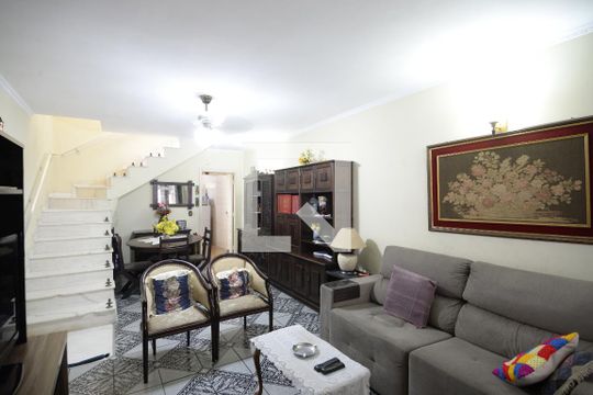 Casa à venda com 5 quartos, 160m² em Ipiranga, São Paulo