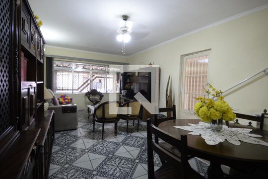 Sala de casa à venda com 5 quartos, 160m² em Ipiranga, São Paulo