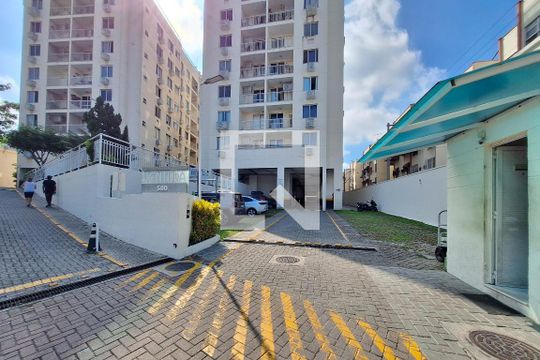 Fachada de apartamento para alugar com 2 quartos, 57m² em Barreto, Niterói