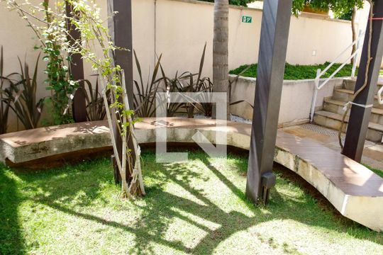 Área comum de apartamento para alugar com 2 quartos, 55m² em Jardim Peri, Osasco