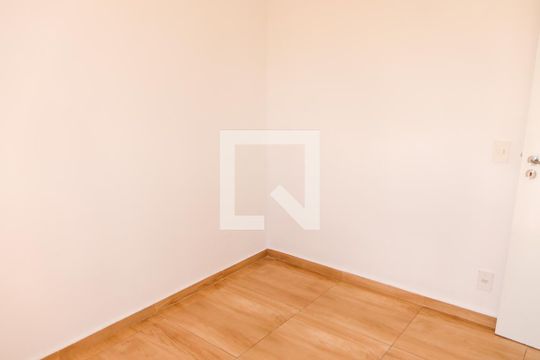 Quarto 1 de apartamento para alugar com 2 quartos, 55m² em Jardim Peri, Osasco