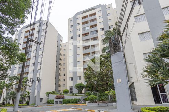 Área comum de apartamento para alugar com 3 quartos, 70m² em Continental, Osasco