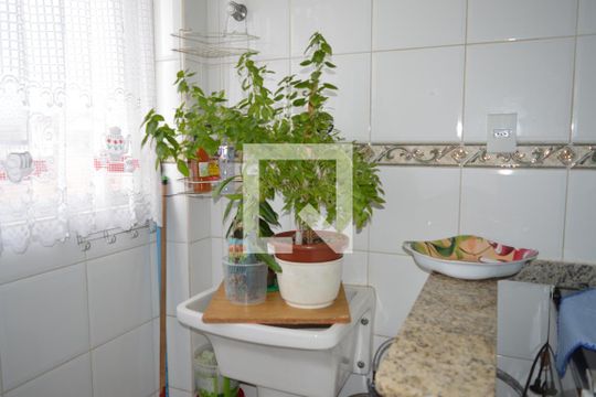 Área de Serviço de apartamento para alugar com 3 quartos, 80m² em Parque Recreio, Contagem