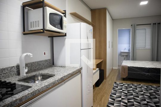 Studio de kitnet/studio para alugar com 1 quarto, 25m² em Vila Medeiros, São Paulo