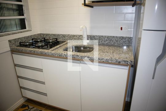 Studio de kitnet/studio para alugar com 1 quarto, 25m² em Vila Medeiros, São Paulo