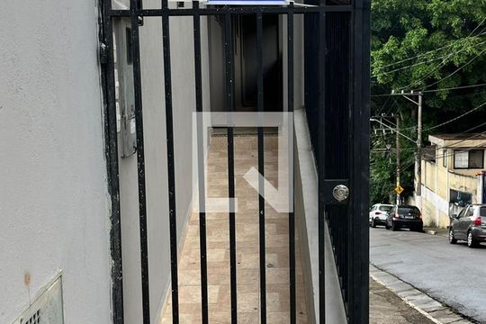 Fachada de kitnet/studio para alugar com 1 quarto, 25m² em Vila Medeiros, São Paulo