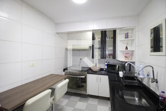 Cozinha de apartamento à venda com 2 quartos, 145m² em Vila Granada, São Paulo