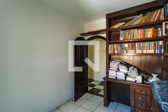 Biblioteca de casa à venda com 7 quartos, 250m² em Vila Esperança, São Paulo