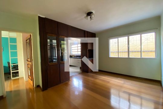 Casa à venda com 4 quartos, 529m² em Marechal Rondon, Canoas