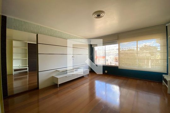 Casa à venda com 4 quartos, 529m² em Marechal Rondon, Canoas