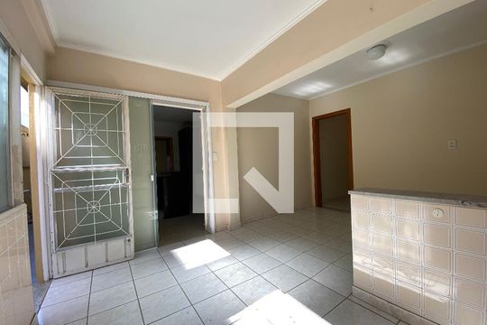 Casa à venda com 4 quartos, 529m² em Marechal Rondon, Canoas