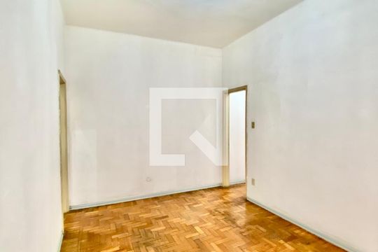 Sala  de apartamento para alugar com 1 quarto, 50m² em Del Castilho, Rio de Janeiro