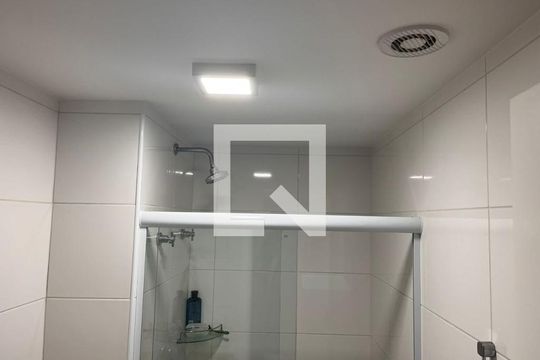 Banheiro 01 de apartamento à venda com 2 quartos, 65m² em Vila Anglo Brasileira, São Paulo