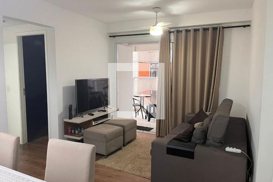 Sala de apartamento à venda com 2 quartos, 65m² em Vila Anglo Brasileira, São Paulo