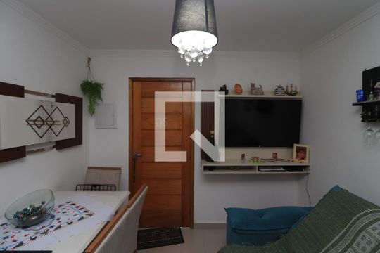 Sala de TV de apartamento à venda com 2 quartos, 52m² em Penha de França, São Paulo