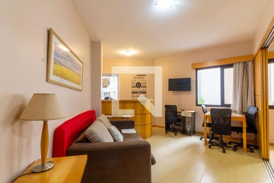 Sala de kitnet/studio à venda com 1 quarto, 45m² em Jardim Paulista, São Paulo