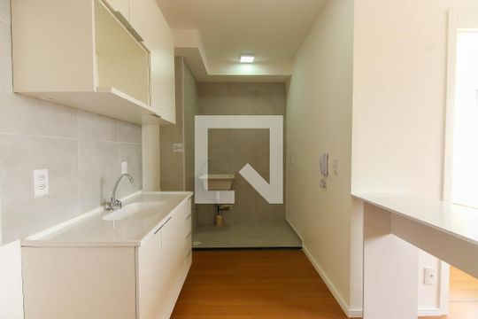Cozinha de apartamento para alugar com 2 quartos, 32m² em Tatuapé, São Paulo