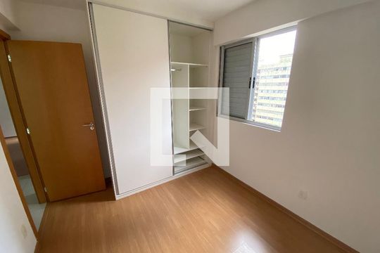 Apartamento para alugar com 2 quartos, 67m² em Centro, Belo Horizonte