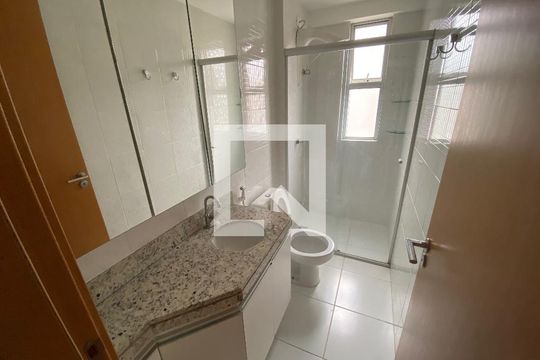 Apartamento para alugar com 2 quartos, 67m² em Centro, Belo Horizonte