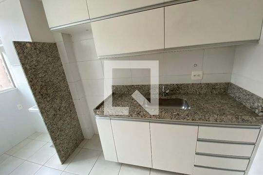 Apartamento para alugar com 2 quartos, 67m² em Centro, Belo Horizonte