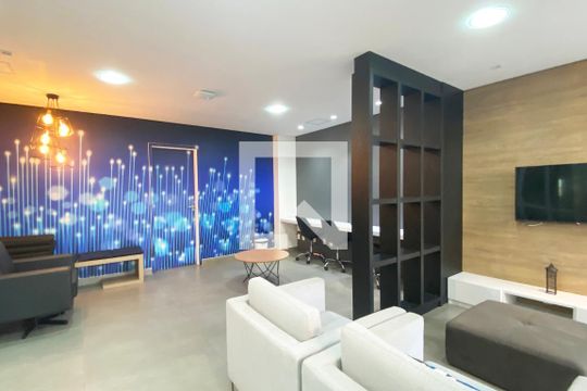 Área comum de apartamento para alugar com 1 quarto, 62m² em Bethaville I, Barueri