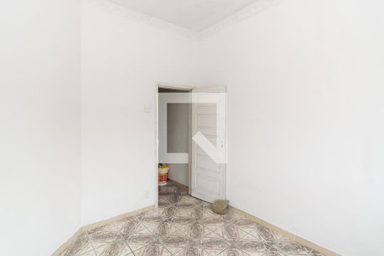Quarto 1 de apartamento para alugar com 2 quartos, 40m² em Brás de Pina, Rio de Janeiro