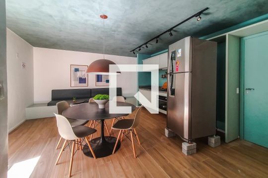 Área comum - Salão de festas de apartamento para alugar com 1 quarto, 25m² em Sé, São Paulo