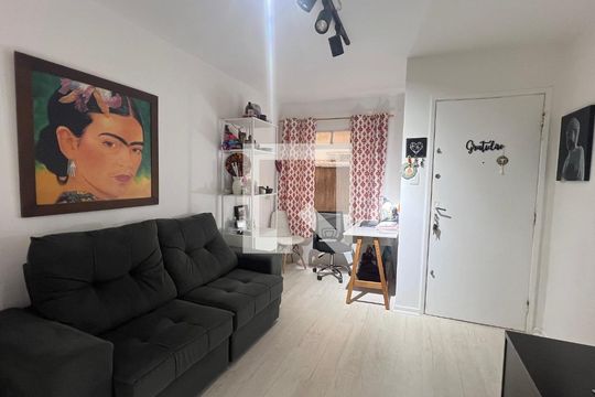 Sala de TV de apartamento para alugar com 2 quartos, 71m² em Perdizes, São Paulo