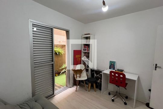 Quarto 1 de apartamento para alugar com 2 quartos, 71m² em Perdizes, São Paulo