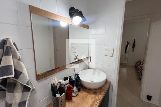 Banheiro de apartamento para alugar com 2 quartos, 71m² em Perdizes, São Paulo