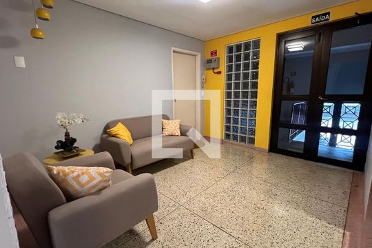 Hall de entrada de apartamento para alugar com 2 quartos, 71m² em Perdizes, São Paulo