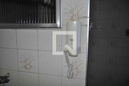 Cozinha de apartamento para alugar com 2 quartos, 70m² em Del Castilho, Rio de Janeiro