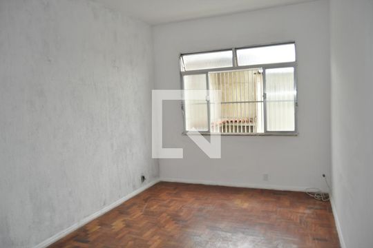 Apartamento para alugar com 2 quartos, 70m² em Del Castilho, Rio de Janeiro