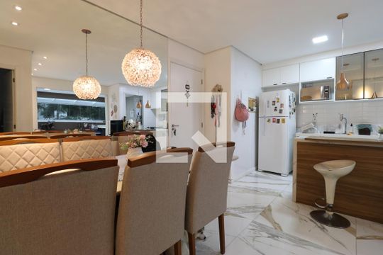 Sala de apartamento à venda com 2 quartos, 93m² em Jardim Prudência, São Paulo