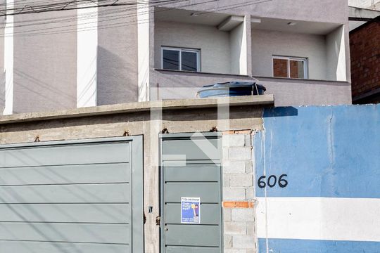 Fachada de kitnet/studio para alugar com 1 quarto, 20m² em Parque Mikail, Guarulhos