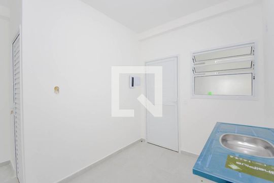 Kitnet de kitnet/studio para alugar com 1 quarto, 20m² em Parque Mikail, Guarulhos