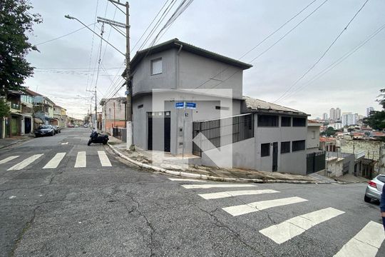 Vista da Rua de kitnet/studio para alugar com 1 quarto, 25m² em Vila Medeiros, São Paulo