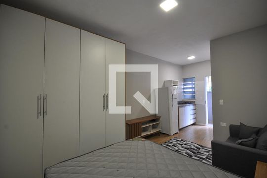 Sala/Quarto de kitnet/studio para alugar com 1 quarto, 25m² em Vila Medeiros, São Paulo