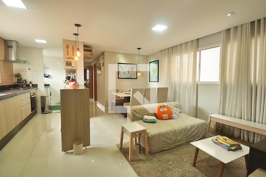 Apartamento à venda com 3 quartos, 85m² em Campestre, Santo André